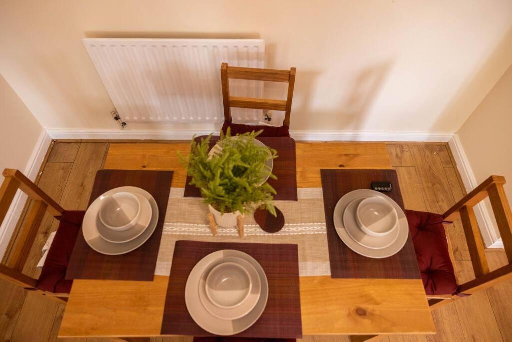 3 Bedrooms House-Sofabed-Parking-Bbqstove-Garden Λονδίνο Εξωτερικό φωτογραφία